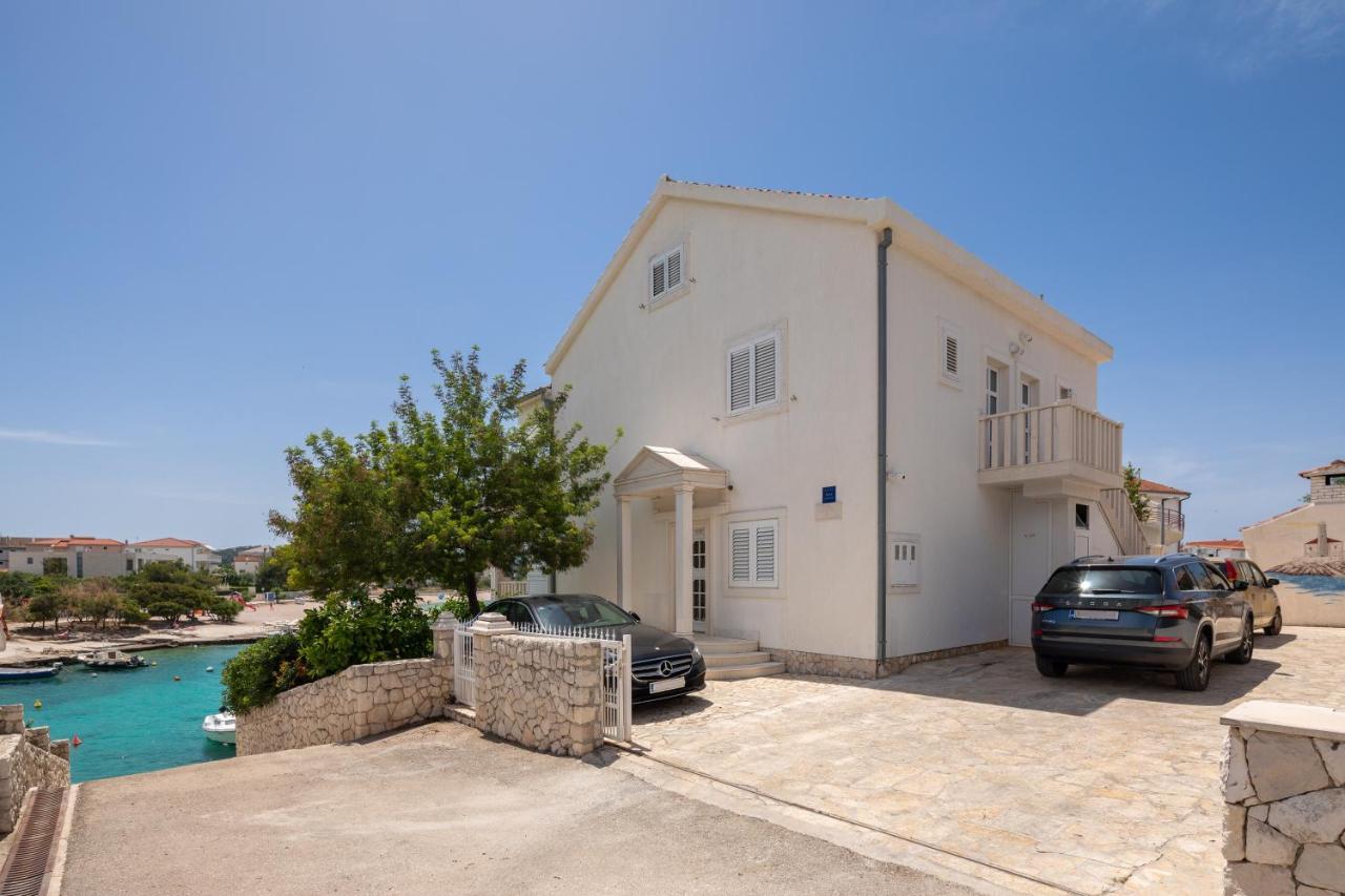 Vila Blanka Apartments Rogoznica  Luaran gambar